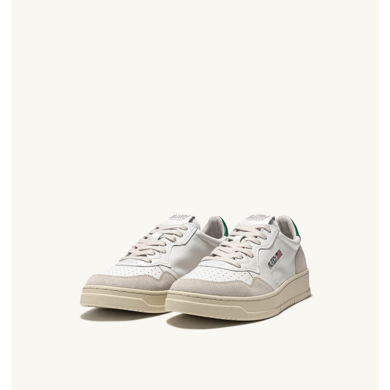 Autry Medalist Leather Low White Amazon Beige (W)