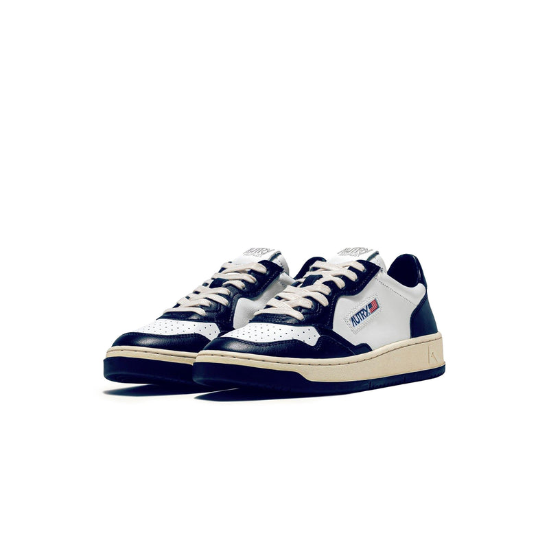 Autry Medalist Leather Low White Navy (W)