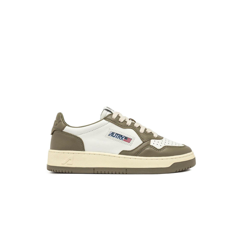 Autry Medalist Leather Low White Covert Green (W)