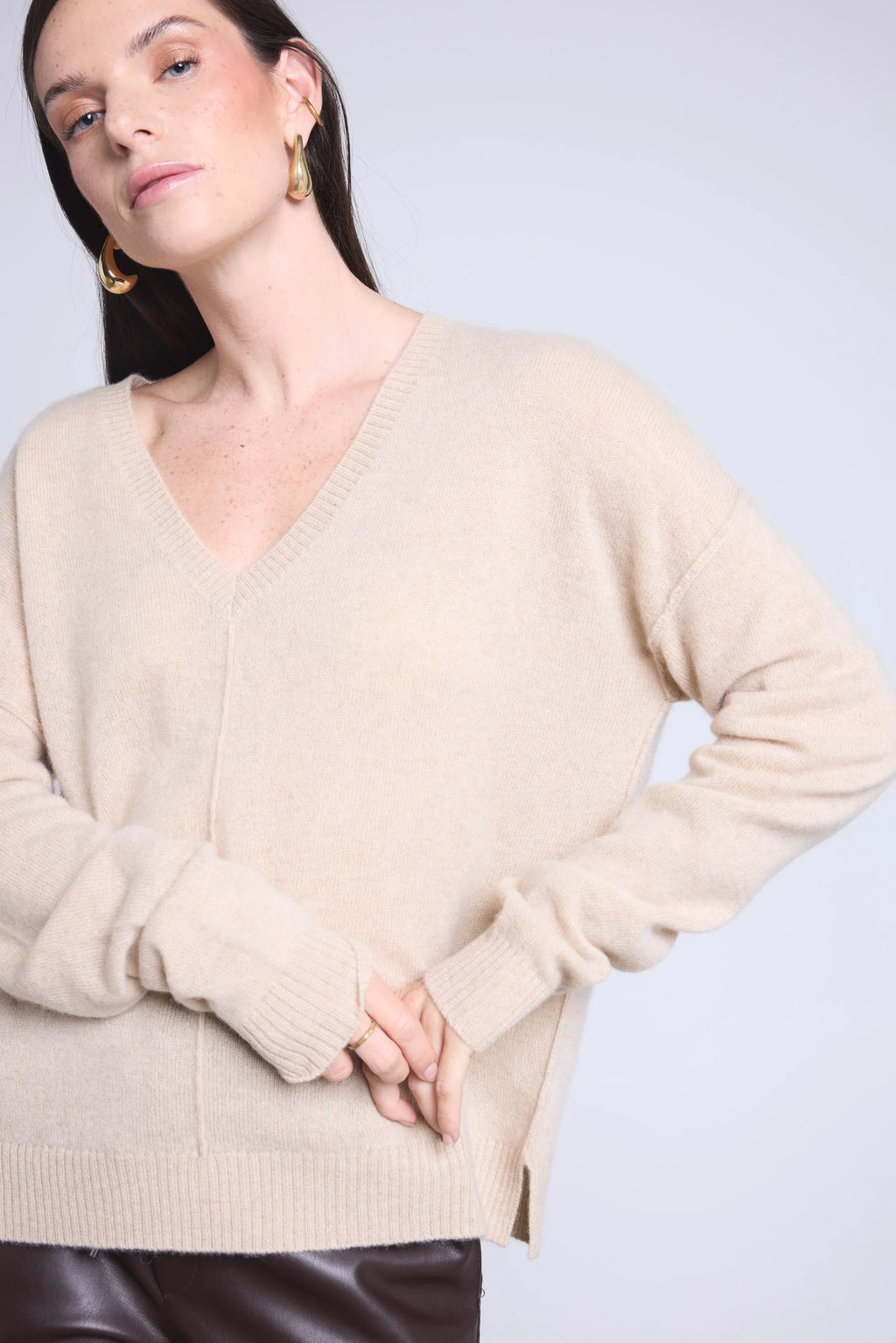 Aura Oversize V-Neck Jumper with Visible Seams - Cream Beige - Women