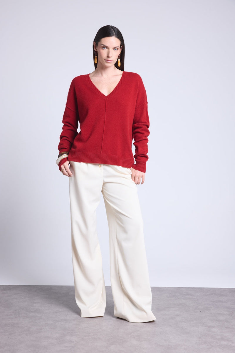 Pull Col V Oversize Coutures Aura - Rouge Bordeau - Femme