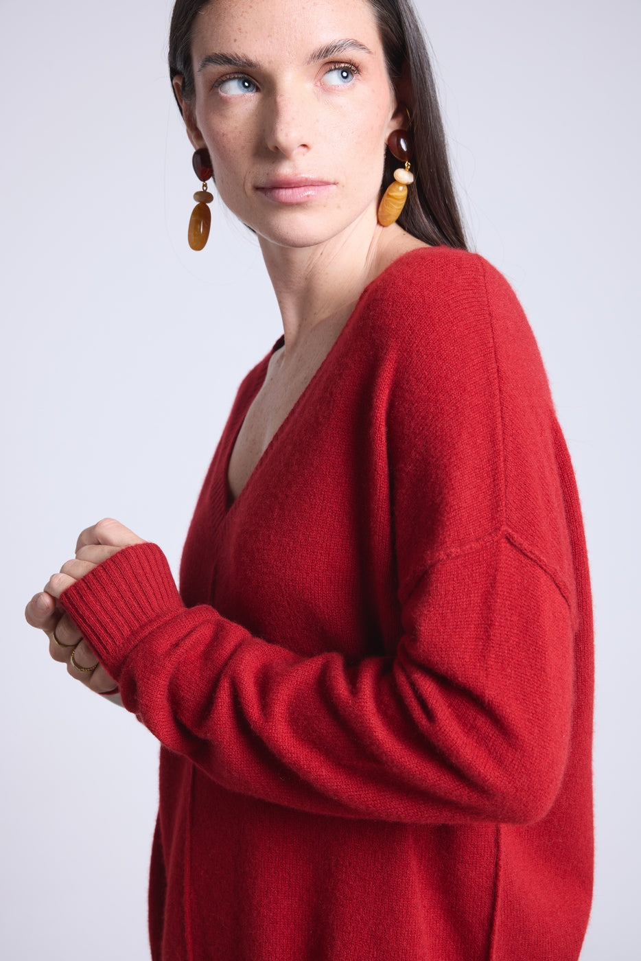 Oversize V-Neck Jumper Visible Seams Aura - Bordeaux Red - Women