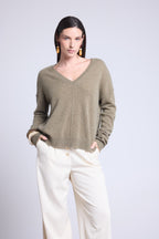 Jersey oversize de cuello en V con costuras Aura - Verde caqui - Mujer