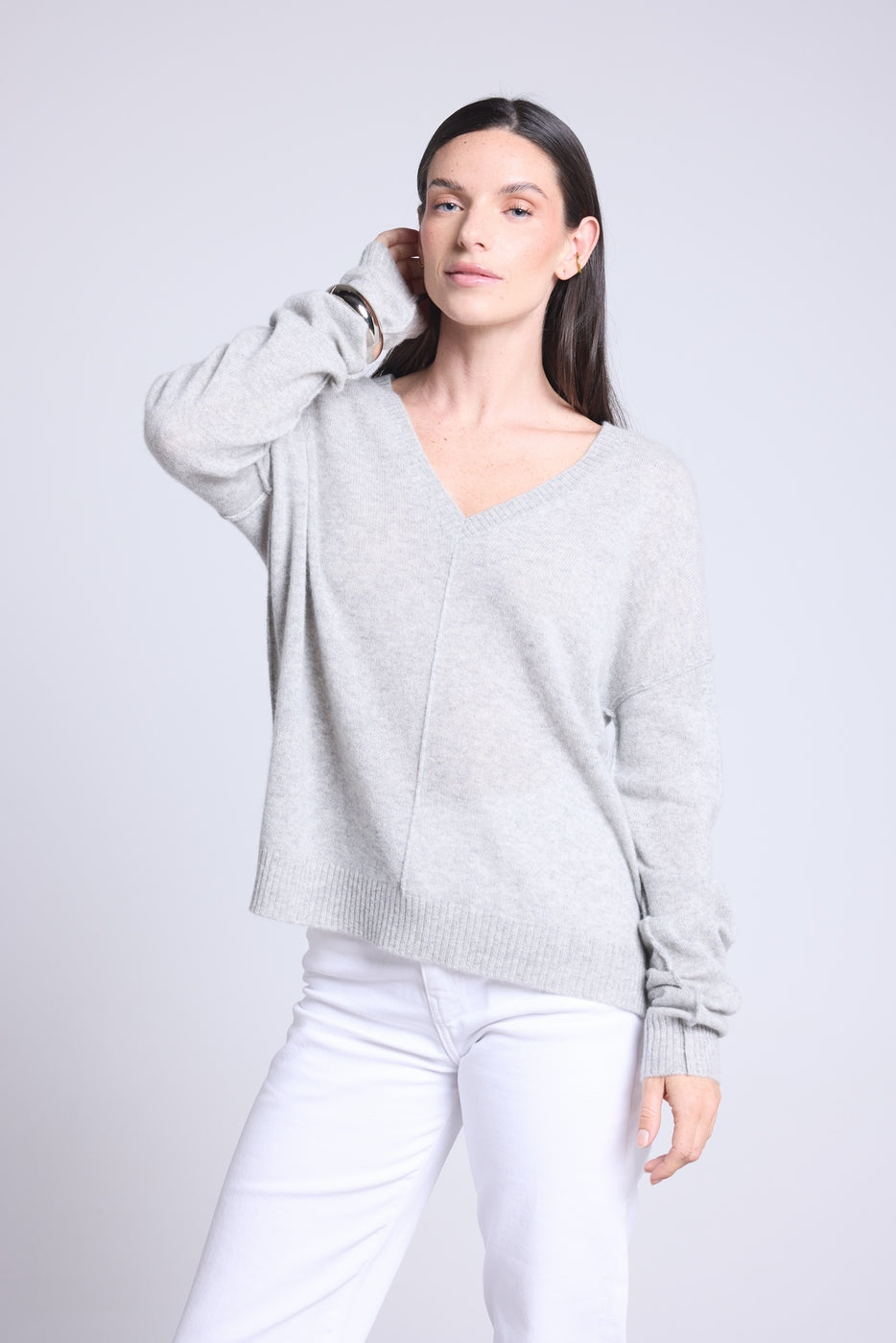 Pull Col V Oversize Coutures Aura - Gris Clair - Femme - 100% Cachemire