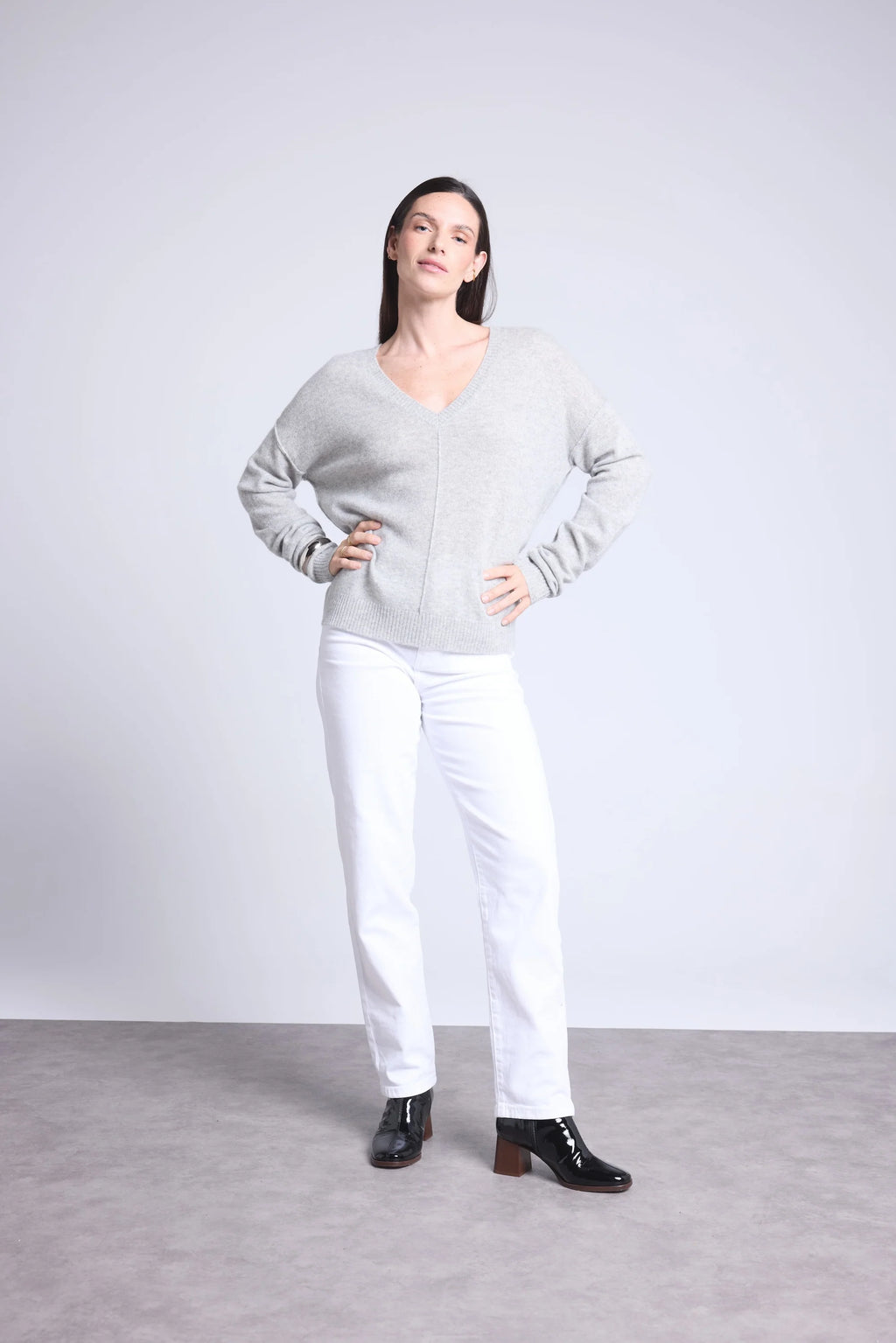 Pull Col V Oversize Coutures Aura - Gris Clair - Femme - 100% Cachemire