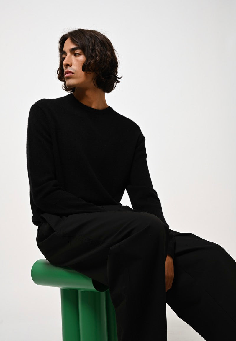 Aiglière Round-Neck Jumper - Black - 100% 2-Ply Cashmere