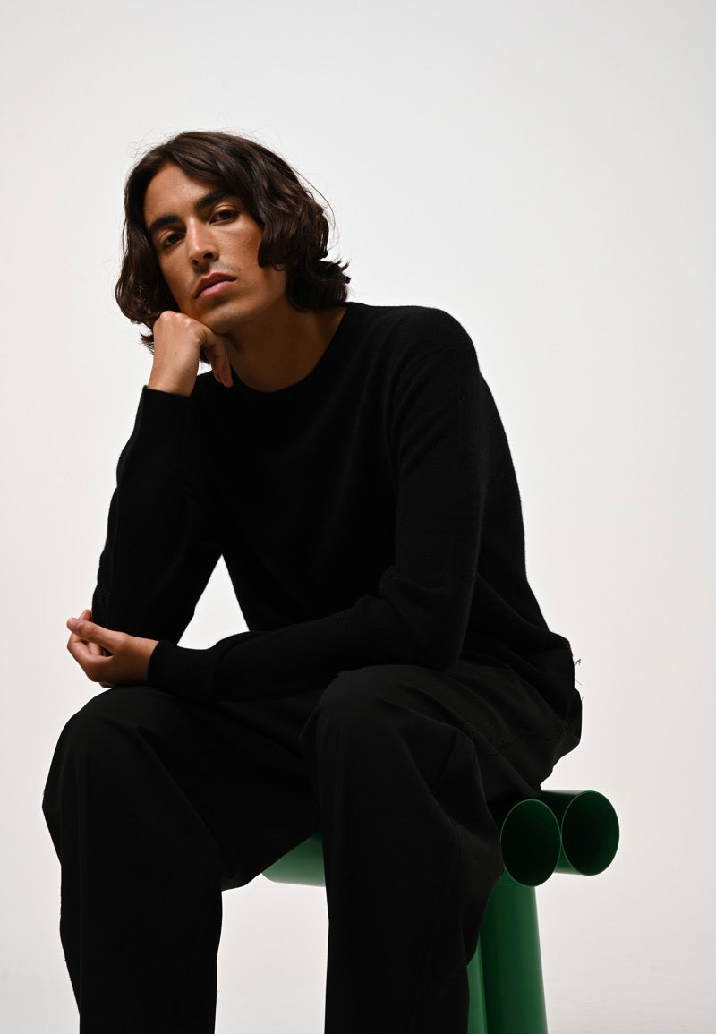 Aiglière Round-Neck Jumper - Black - 100% 2-Ply Cashmere