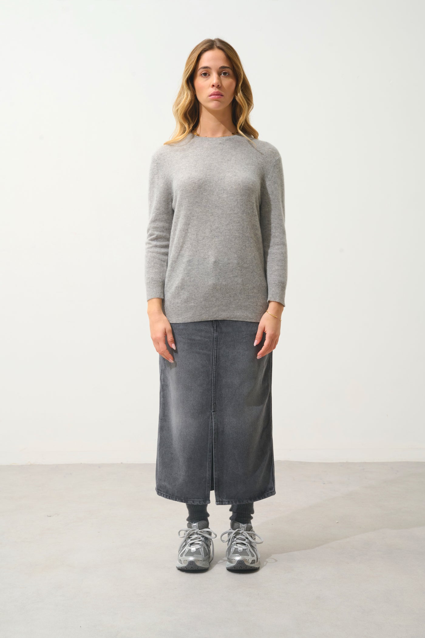 Button-Back Crew-Neck Jumper - Estaris - Cloud Marl