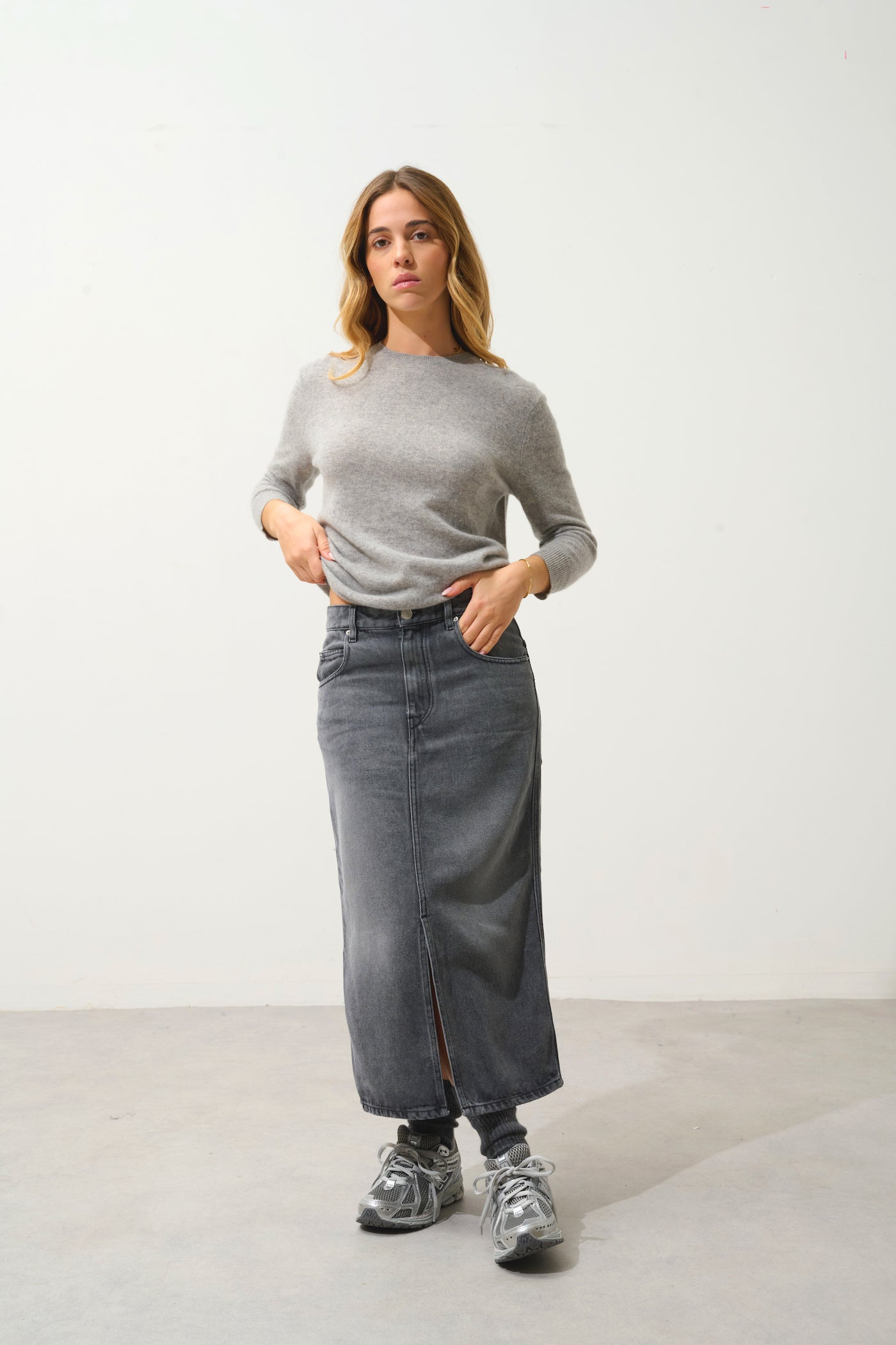 Button-Back Crew-Neck Jumper - Estaris - Cloud Marl