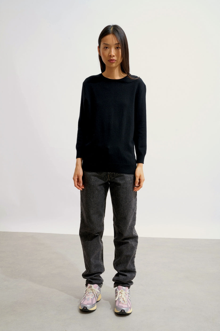 Round Neck Buttoned Back Sweater - Estaris - Black