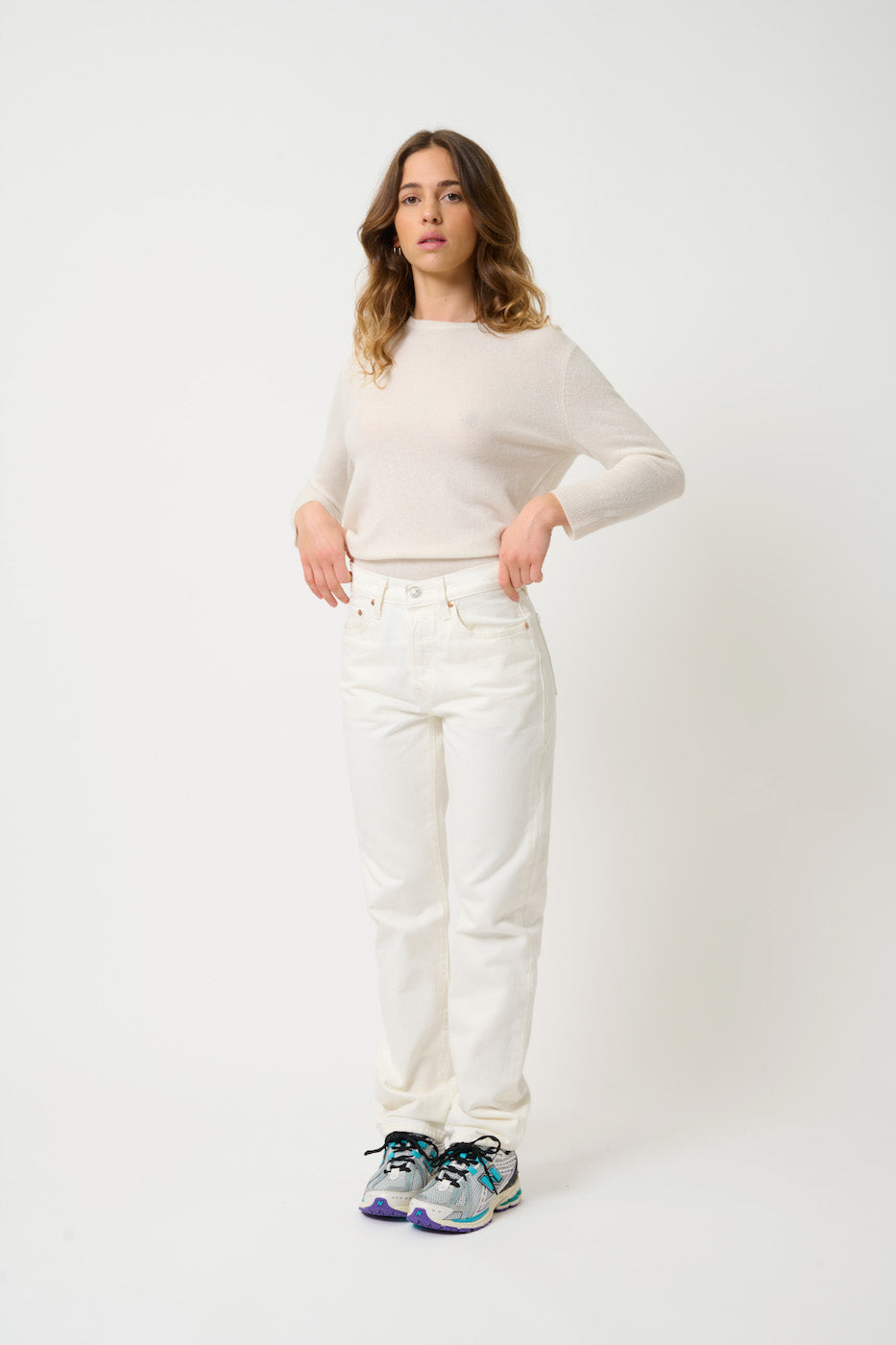 Round-Neck Jumper with Buttoned Back - Estaris - Ivory