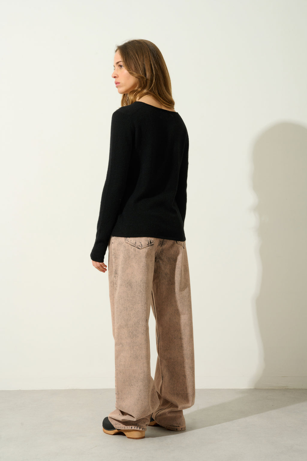 V-Neck Jumper - Galise - Black