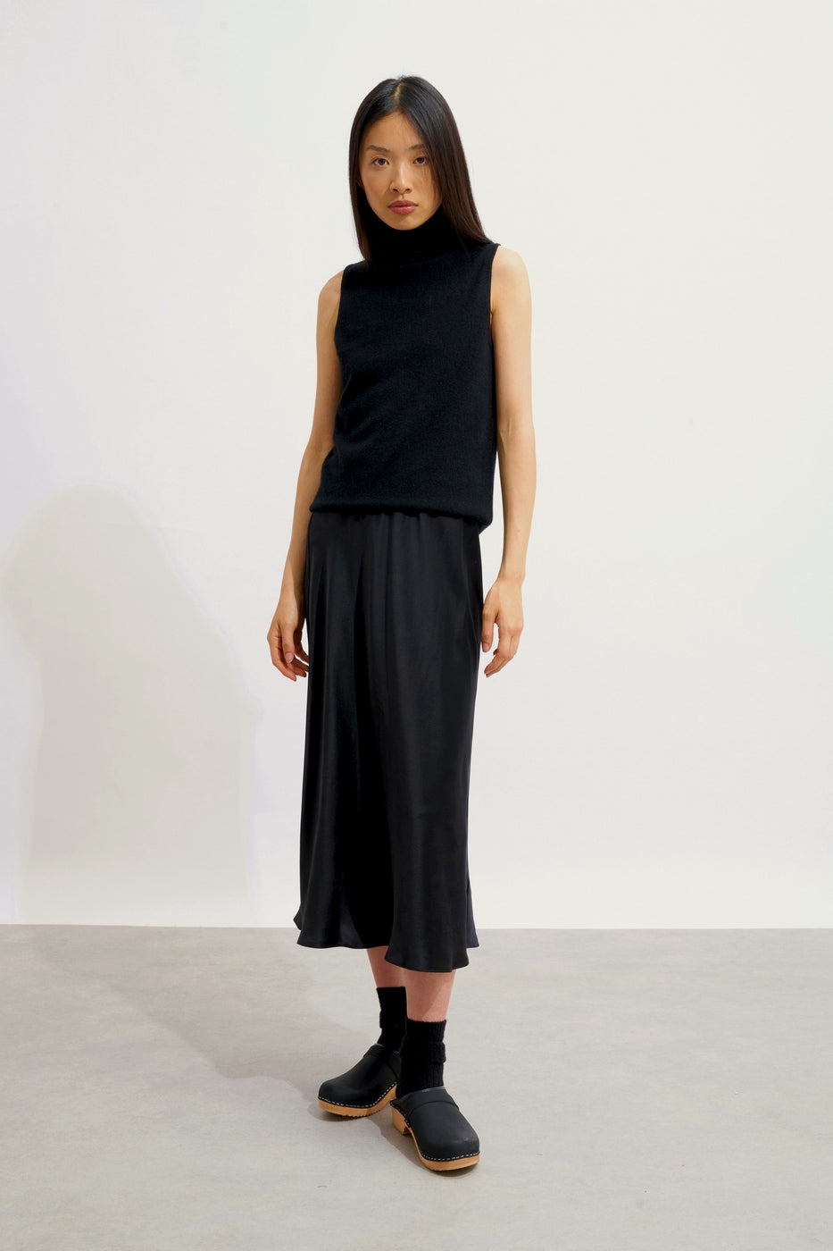 Pull Col Roulé Sans Manches - Capucin - Noir