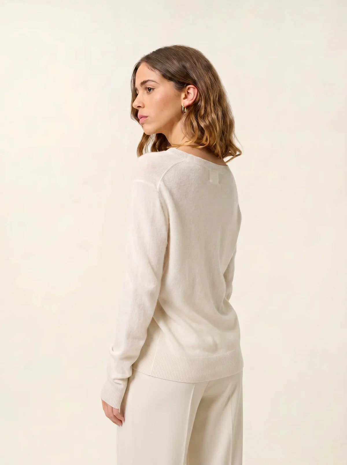 Pullover mit V-Ausschnitt – Gardoria – Elfenbein