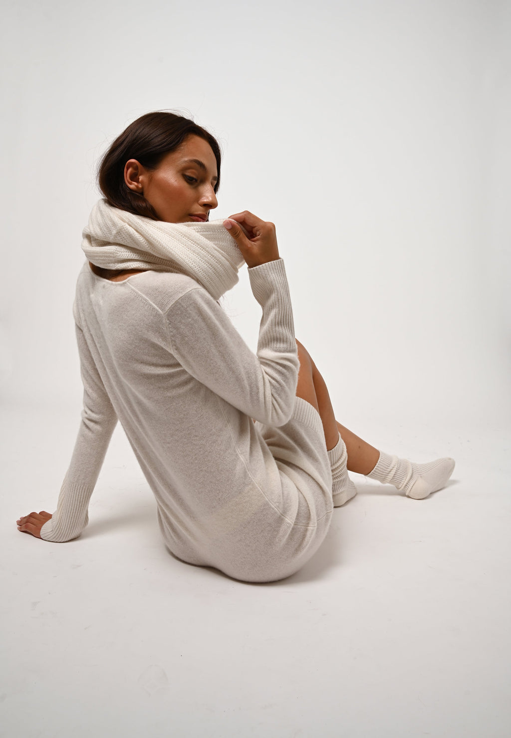 Vestido Cuello V - Capelet - Marfil