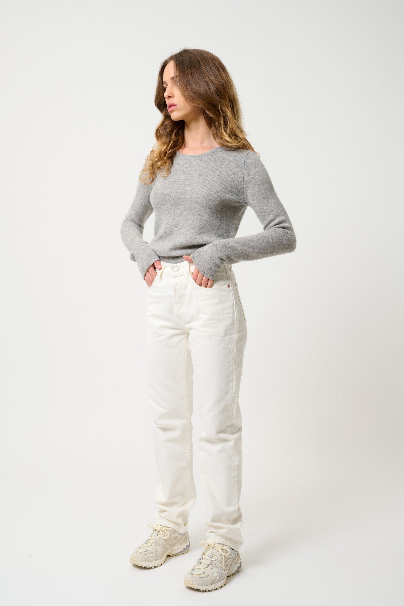 4 Thread Round Neck Sweater - Ivy - Heather Cloud
