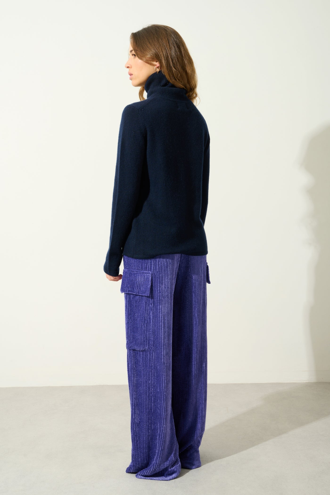 4-Ply Roll-Neck Jumper - Linda - Navy