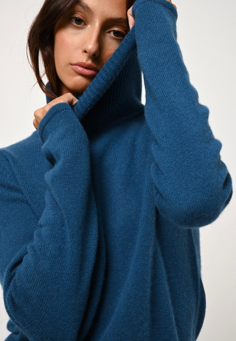 4-Ply Roll-Neck Jumper - Linda - Peacock
