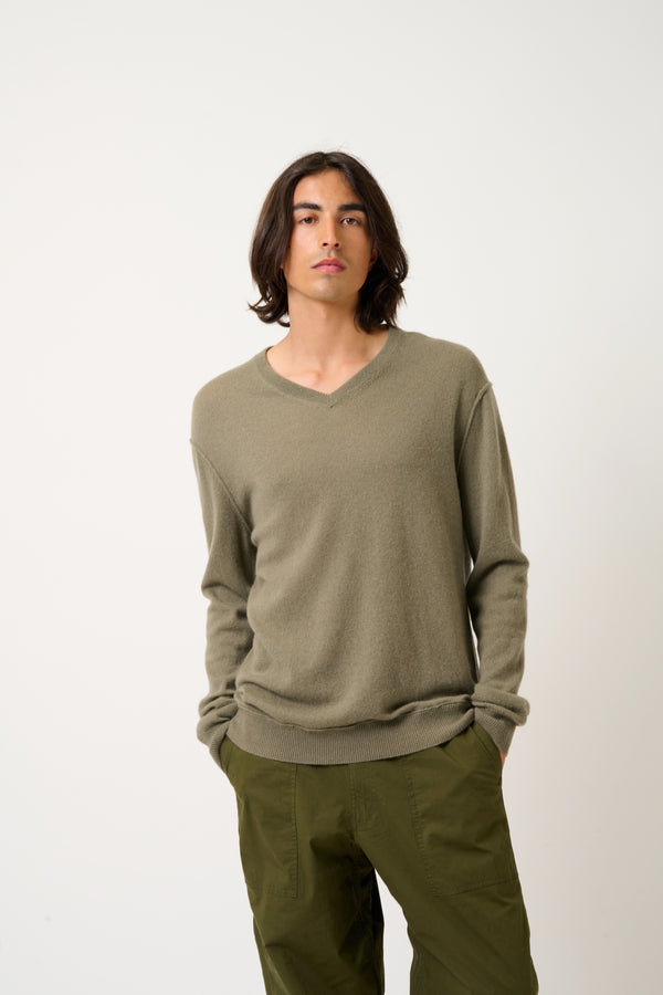 Timeo V-Neck Jumper - Army - 100% 2-Ply Cashmere