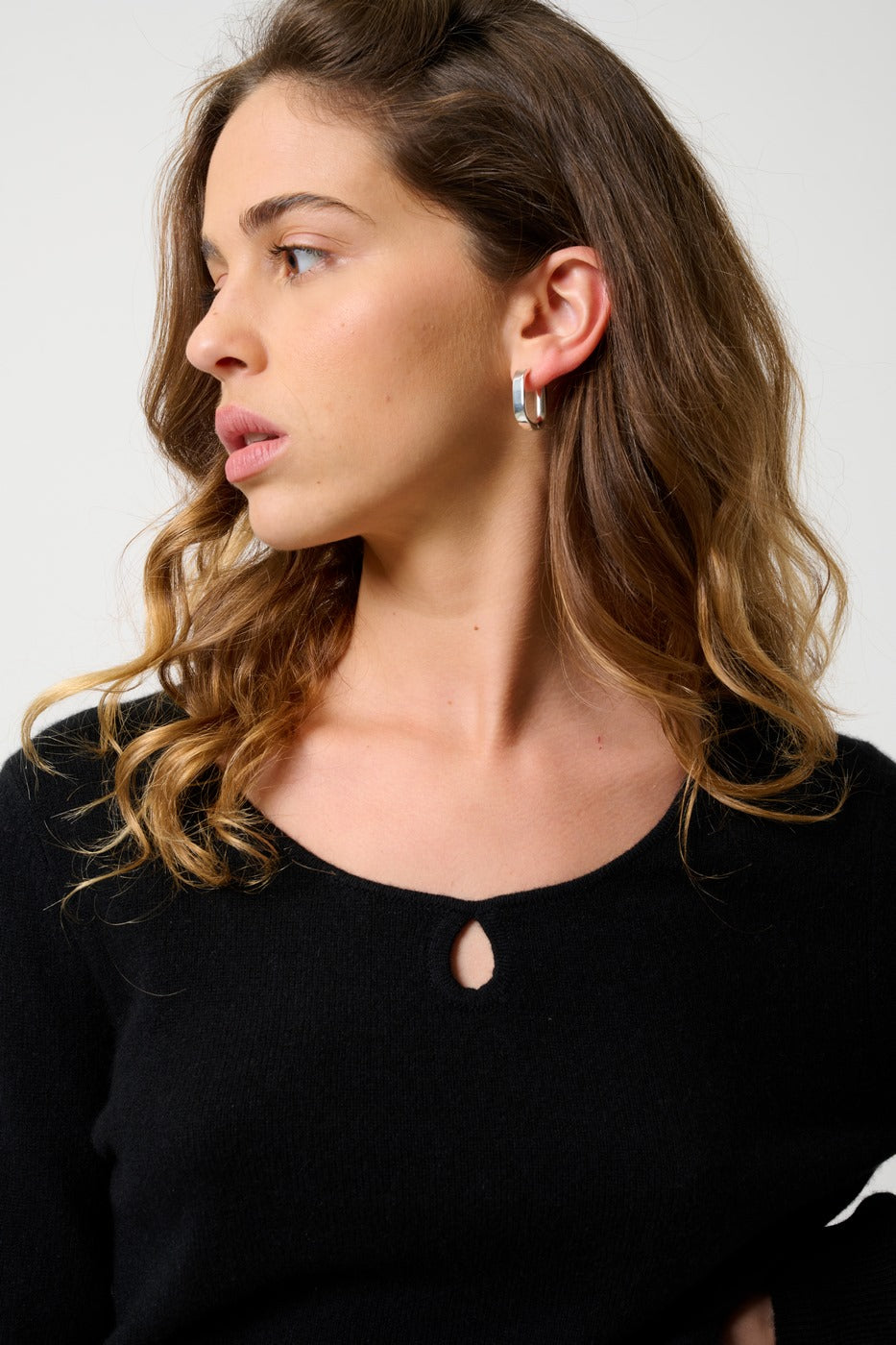 Jersey Cuello Barco Gota Delantera - Glyder - Negro