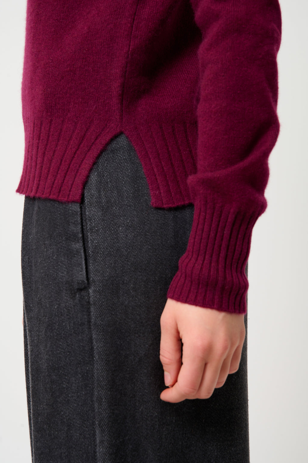 Jersey de Cuello Vuelto Cassy - Burdeos - 100% Cachemira 2 Hilos - Mujer
