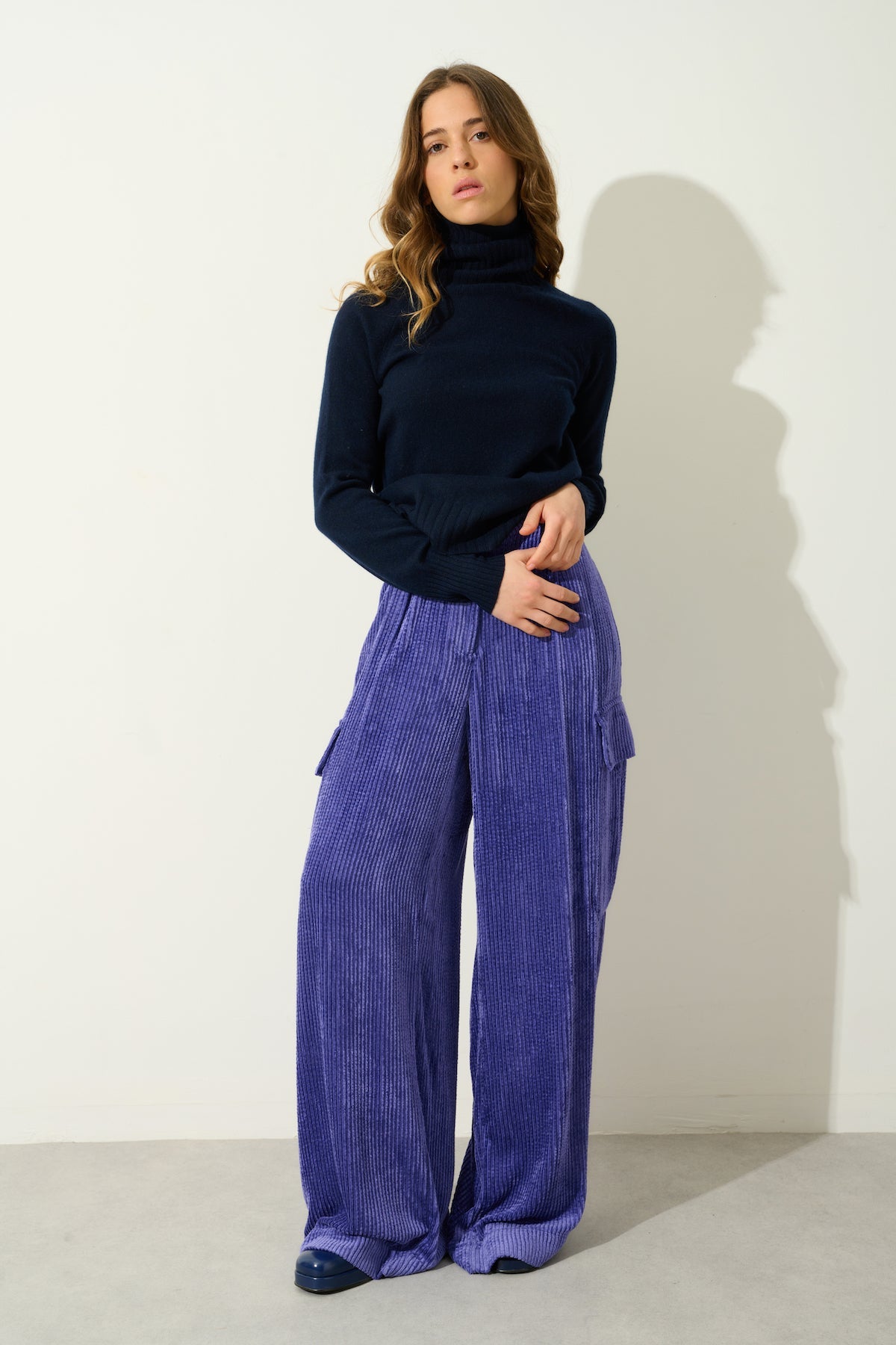 Jersey Cuello Alto Cassy - Navy - 100% Cachemira 2 Hilos - Punto - Mujer