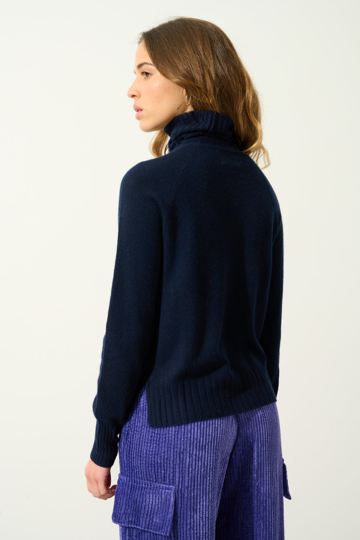 Jersey Cuello Alto Cassy - Navy - 100% Cachemira 2 Hilos - Punto - Mujer