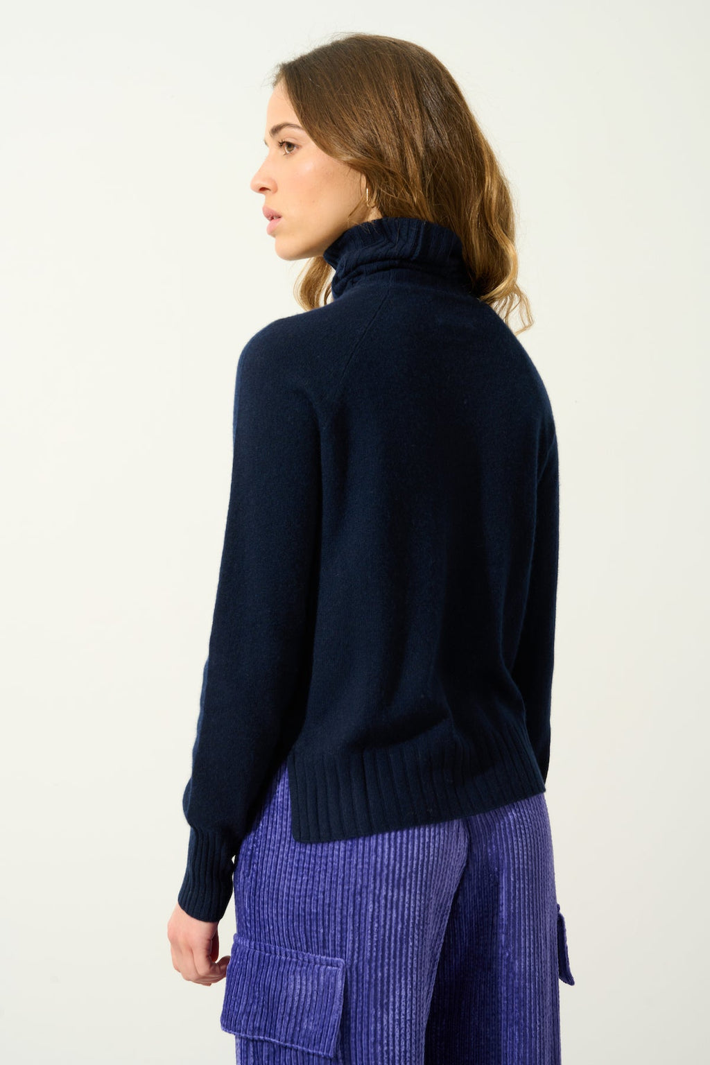 Jersey Cuello Alto Cassy - Navy - 100% Cachemira 2 Hilos - Punto - Mujer