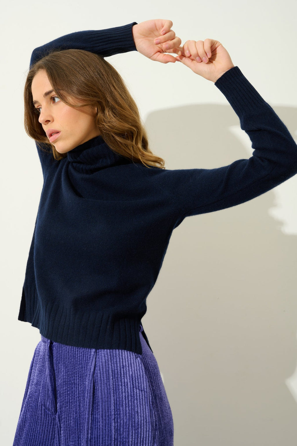 Jersey Cuello Alto Cassy - Navy - 100% Cachemira 2 Hilos - Punto - Mujer