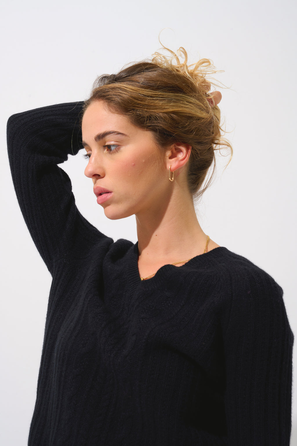 Jersey de cuello en V de 6 hilos - Indira - Negro