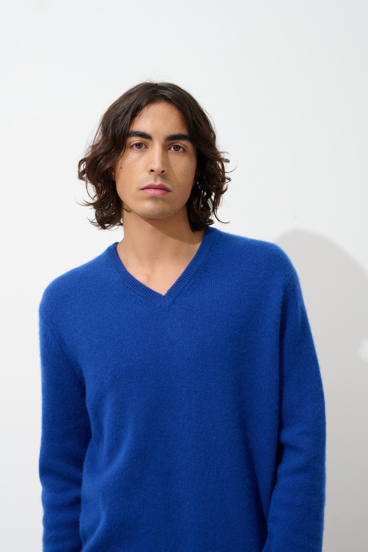 Jersey Cuello V - 100% Cachemira 4 Hilos - Azul Ultramar