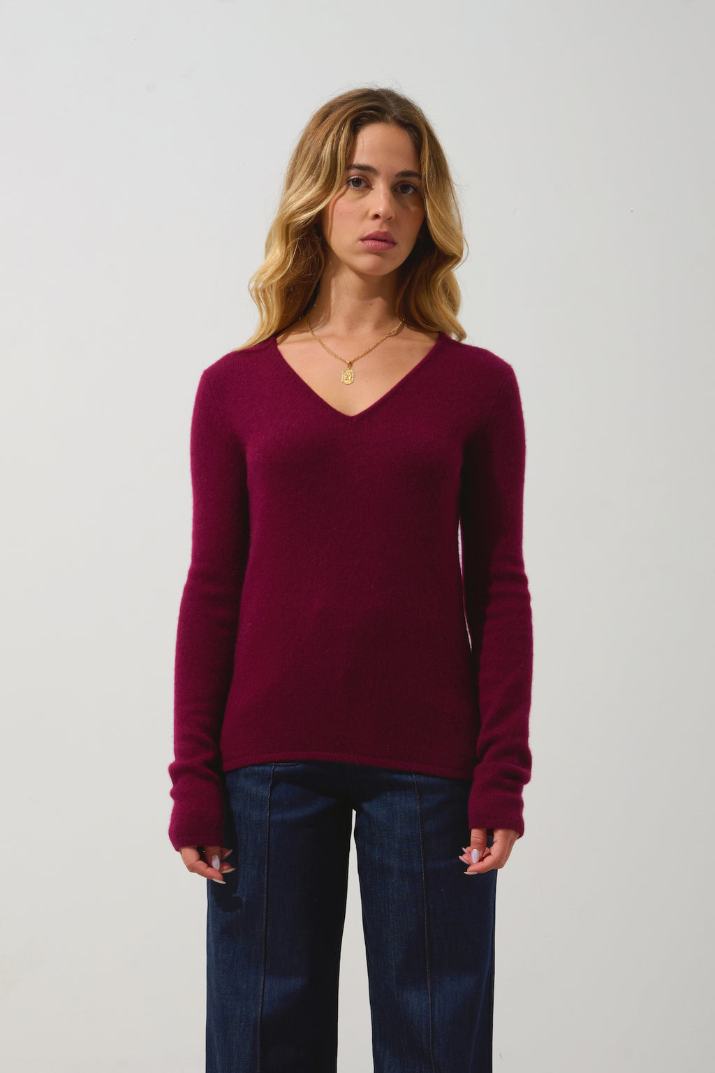 Jersey de cuello en V de 4 hebras Chelsea - Burdeos - 100% cachemira de 4 hebras - Mujer