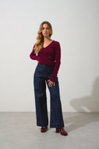 Jersey de cuello en V de 4 hebras Chelsea - Burdeos - 100% cachemira de 4 hebras - Mujer