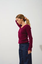 Jersey de cuello en V de 4 hebras Chelsea - Burdeos - 100% cachemira de 4 hebras - Mujer