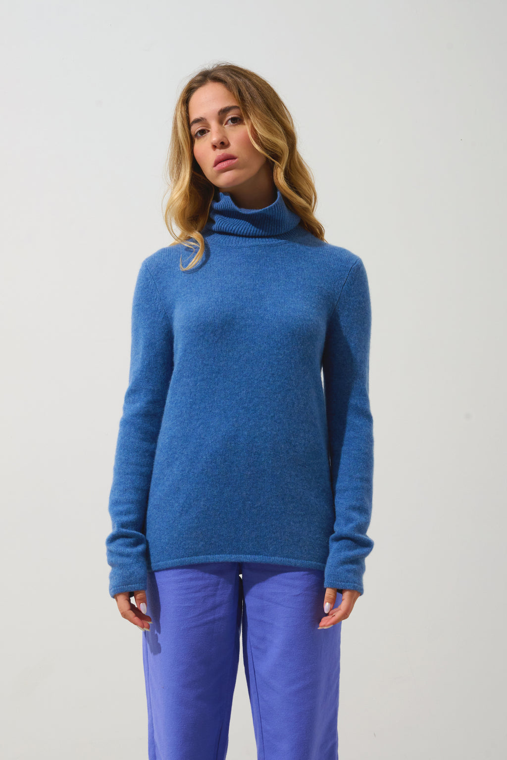 Pull Col Roulé 4 Fils Linda - Bleu Denim - 100% Cachemire 4 Fils