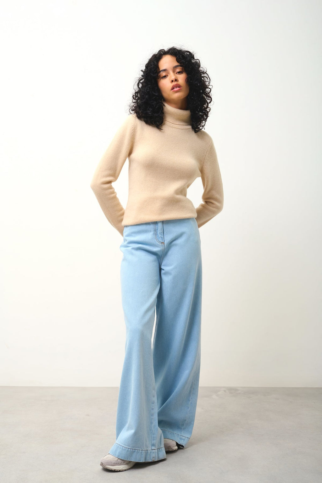 4-Ply Roll-Neck Jumper - Linda - Sand