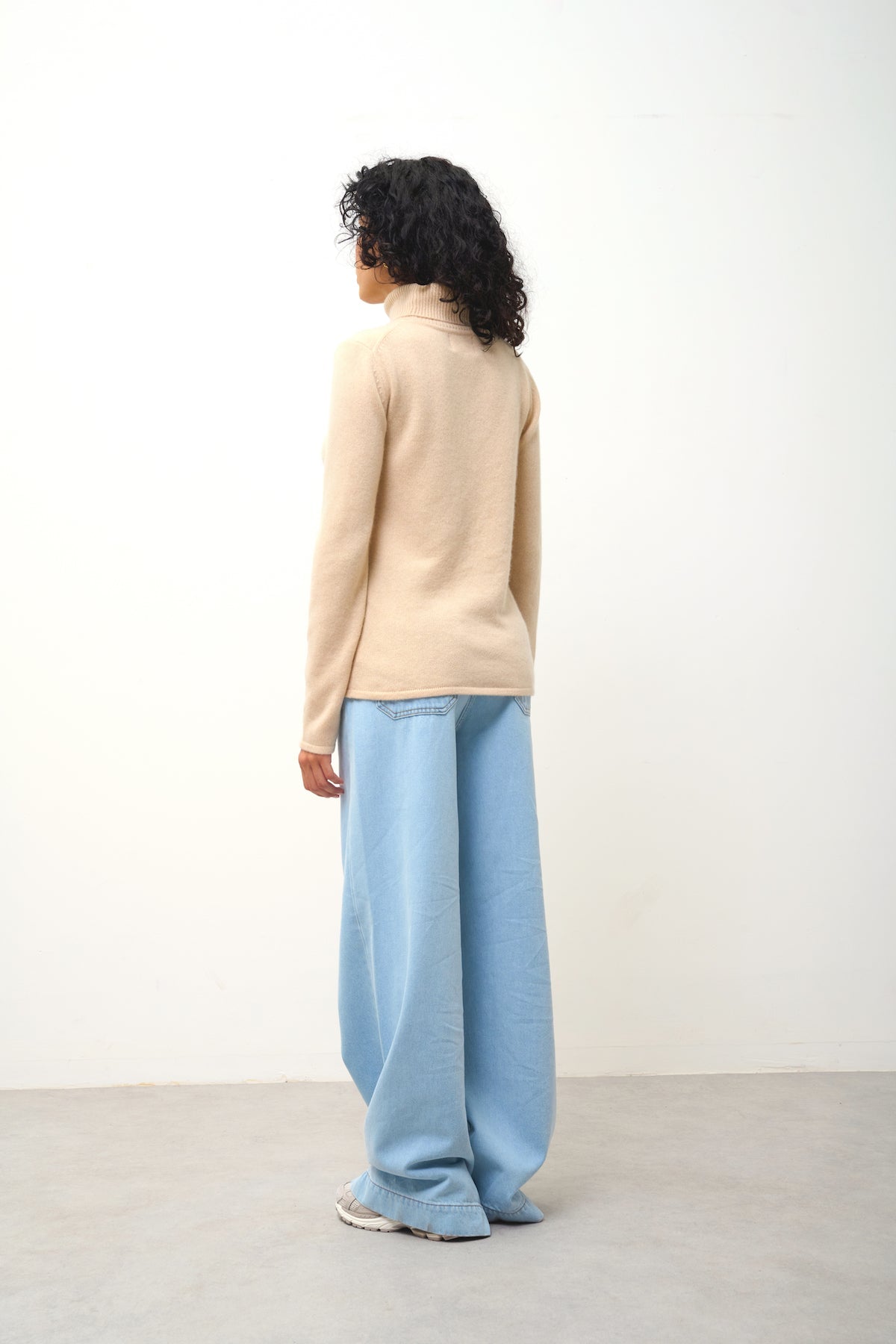 4-Ply Roll-Neck Jumper - Linda - Sand