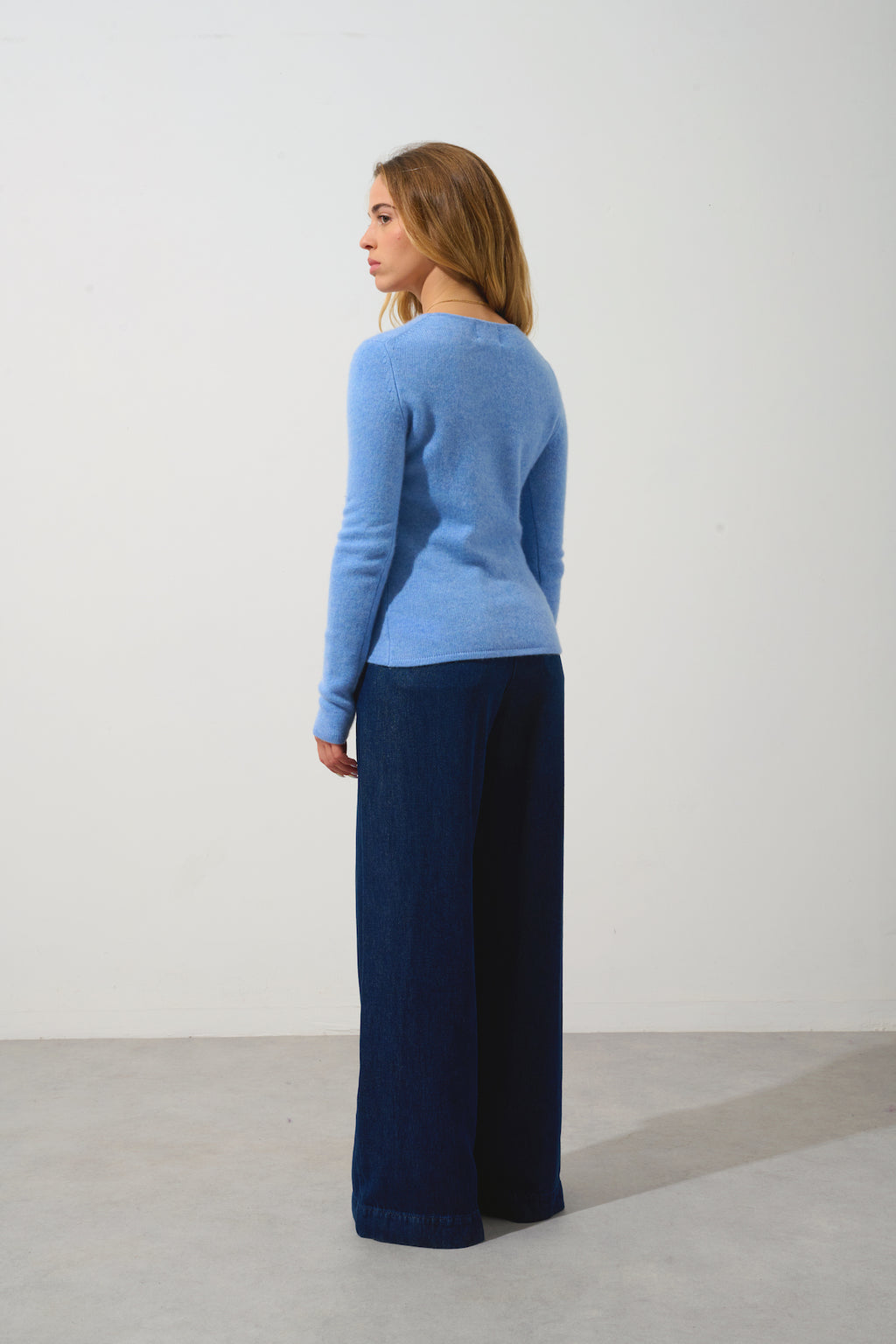 4-Ply Crew Neck Jumper Ivy - Sky - 100% 4-Ply Cashmere - Women