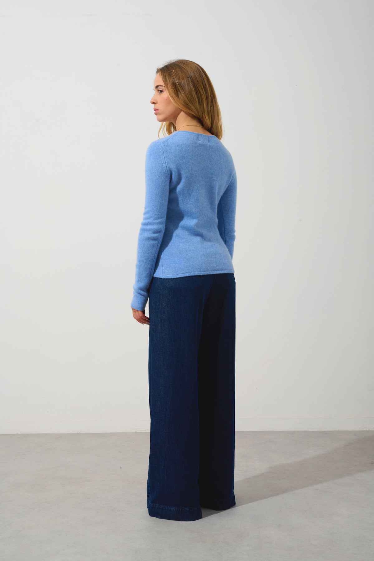 4-Ply Crew Neck Jumper Ivy - Sky - 100% 4-Ply Cashmere - Women