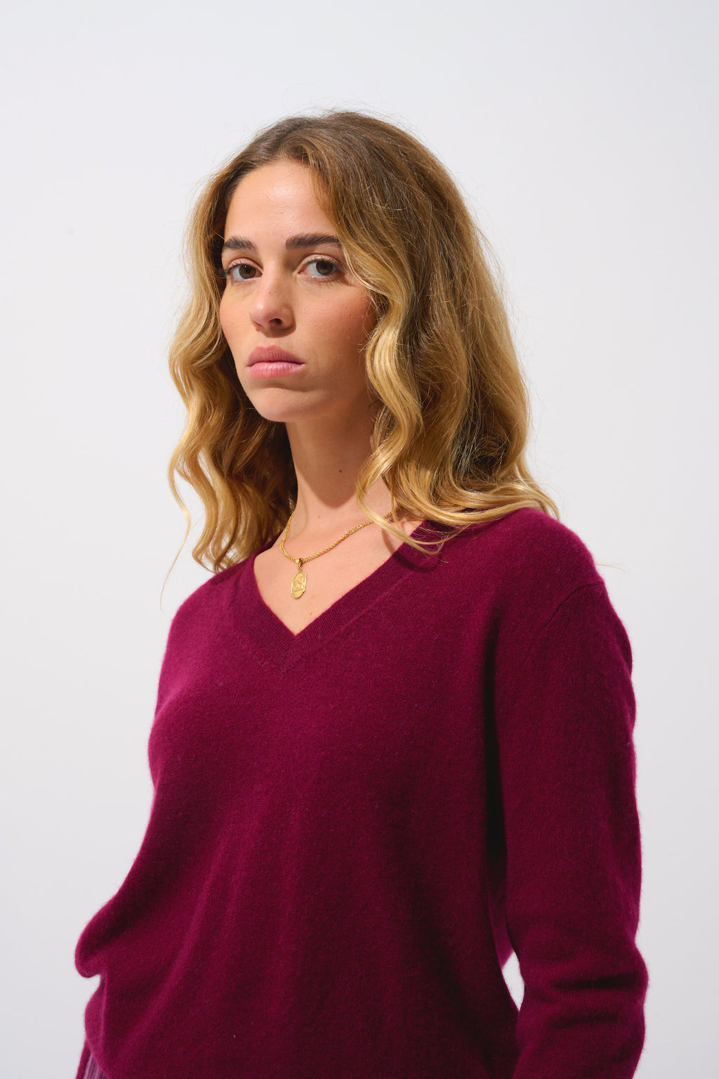 Jersey de cuello en V Gardoria - Burdeos - 100% cachemira de 2 cabos - Mujer