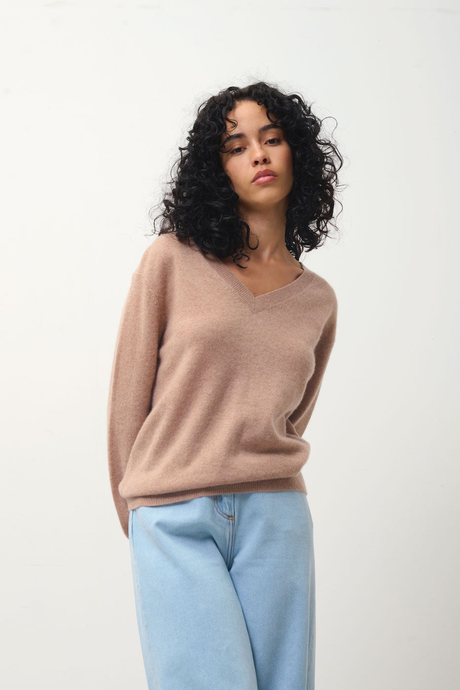 V-Neck Jumper - Gardoria - Brown