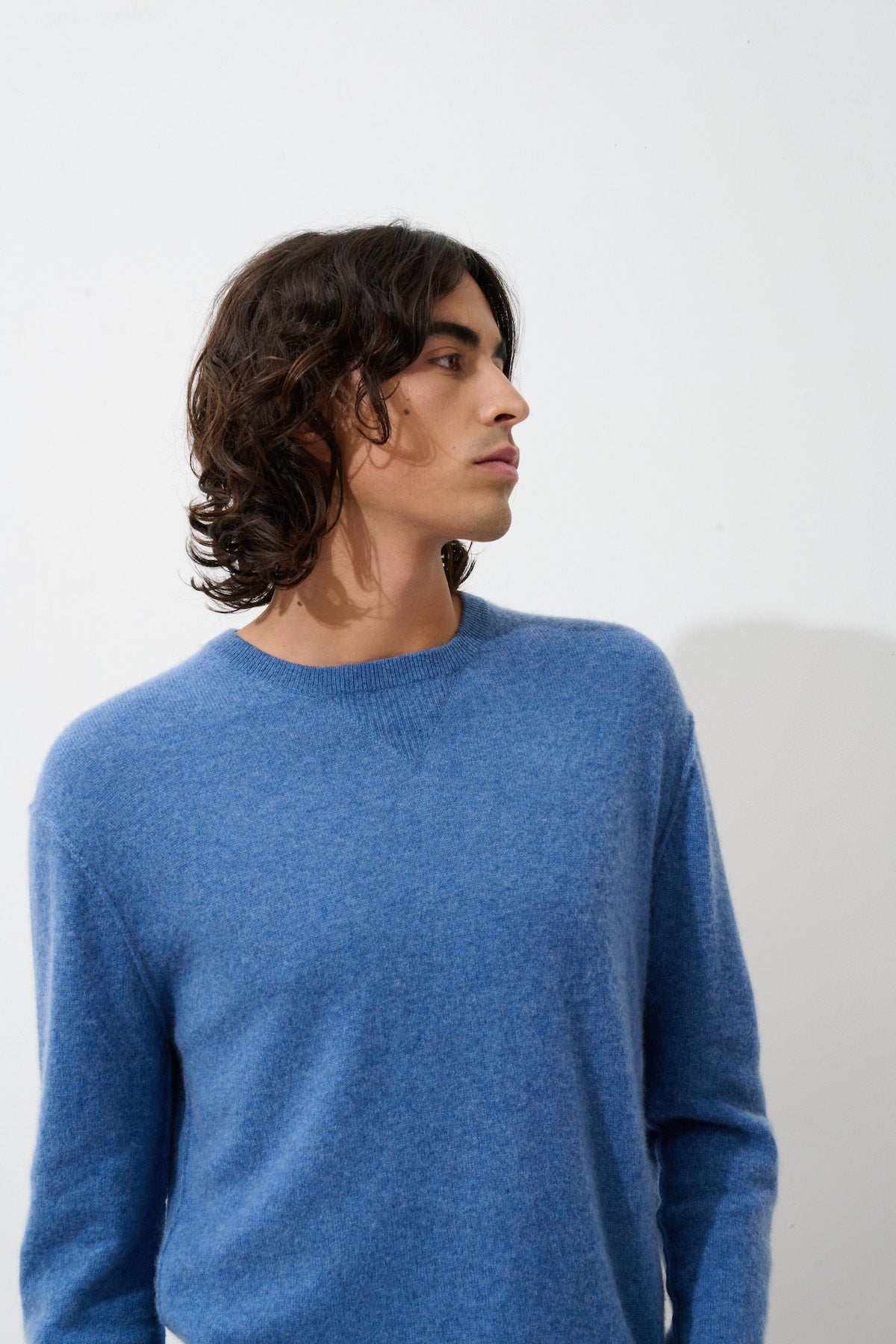 Round-Neck Jumper Nolan - Denim Blue - 100% 2-Ply Cashmere - Men