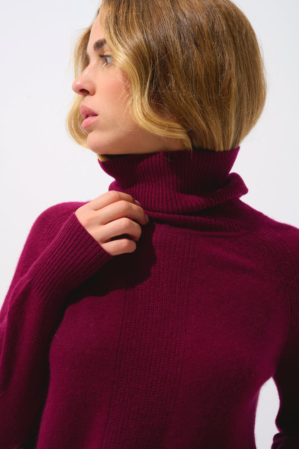 Roll-Neck Jumper - Dolce - Red