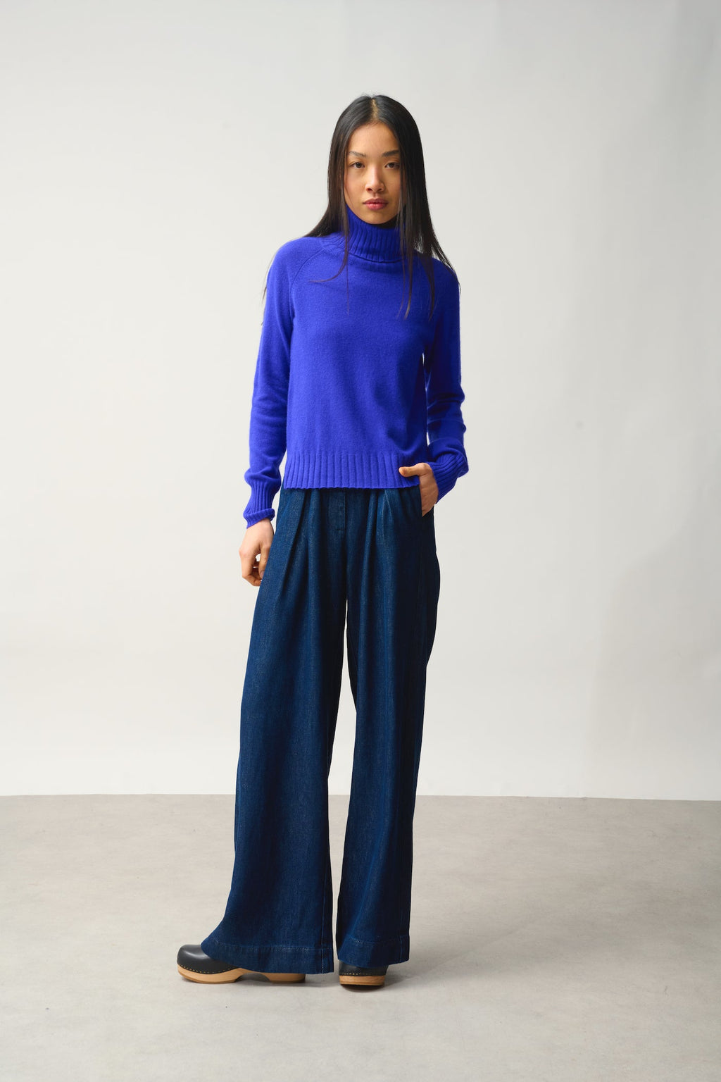 Roll Neck Jumper - Cassy - Blue