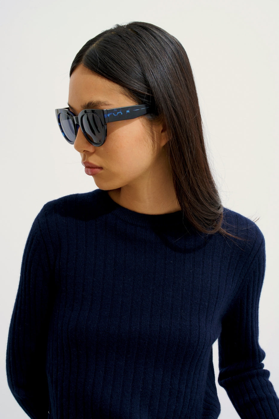 Bella Round-Neck Jumper - Navy - Women