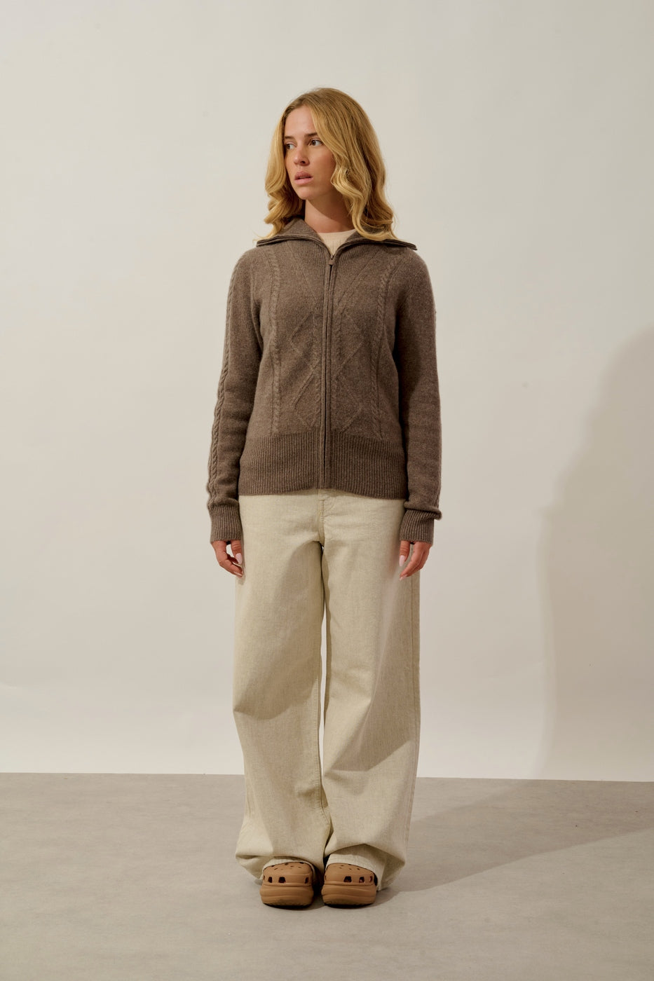 Antigo 4-Ply Zip-Up Funnel Neck Cardigan - Heather Taupe - Women