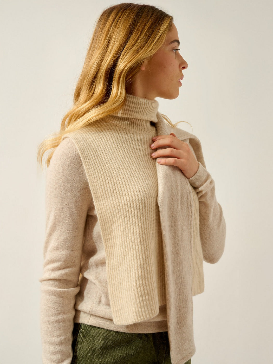 Poncho Ouvert Col Roulé 4 Fils Siv - Avoine