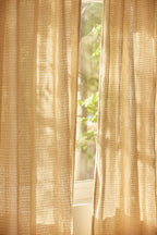 Red Curtain - Ecru