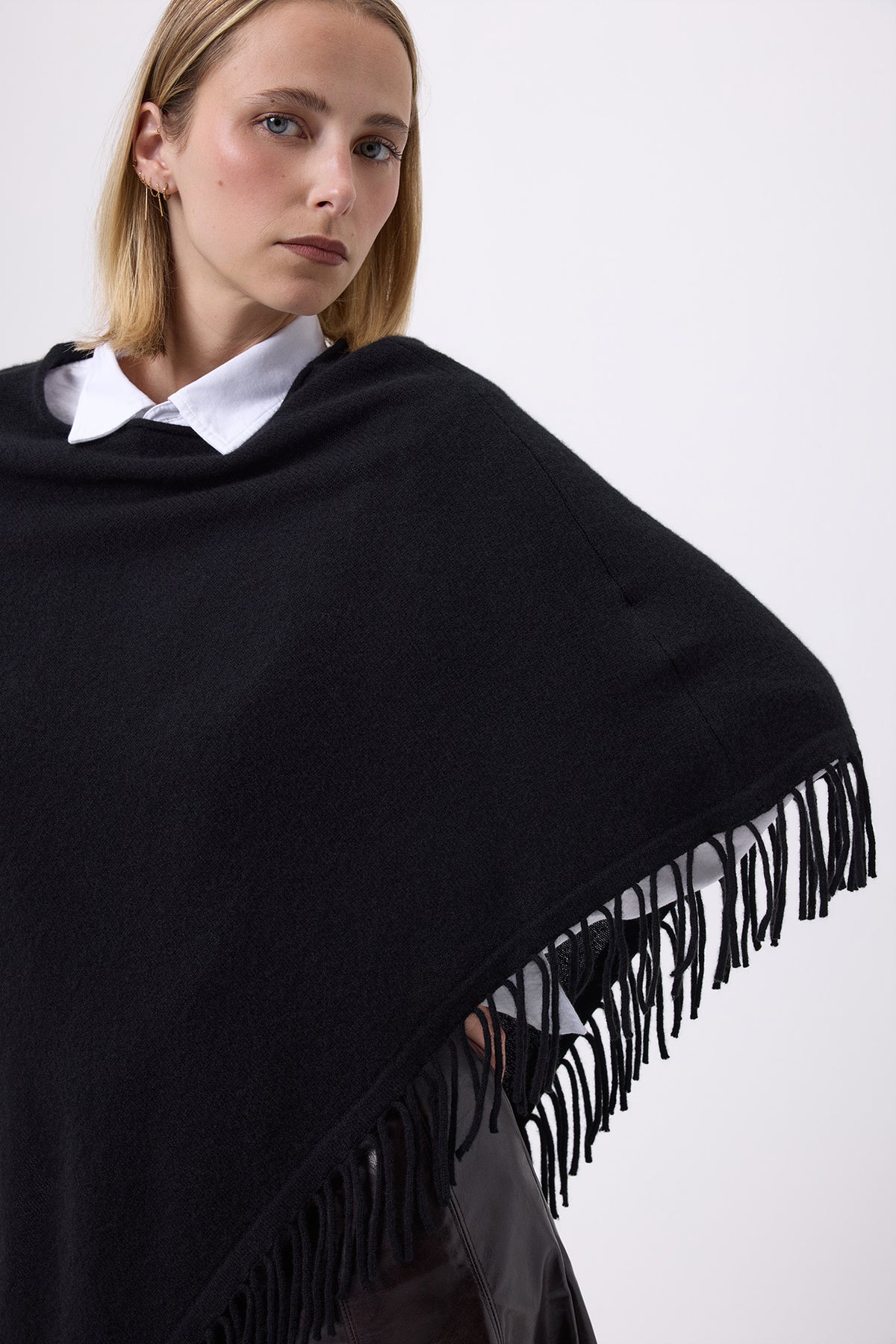 Poncho À Franges Azure - Noir - Femme