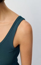 Top Ajustado Cuello Redondo - Petróleo - Mujer